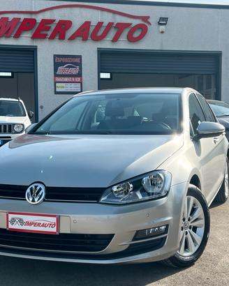 Volkswagen Golf 1.6 TDI 110 CV 5p. Highline BlueMo