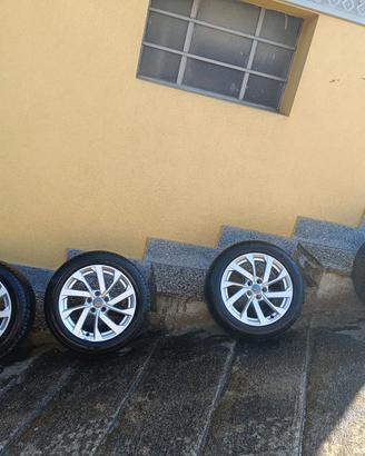 cerchi e gomme audi A1  195/55r16