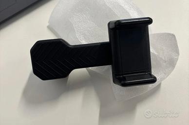 Supporto per smartphone YouClip dacia 