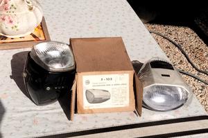 Fanali per ciclomotore 