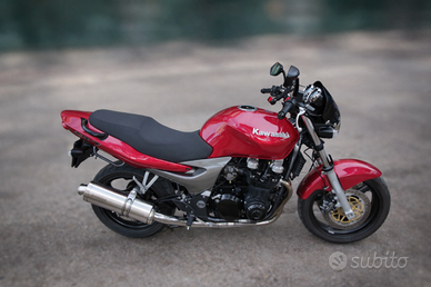 Kawasaki zr7