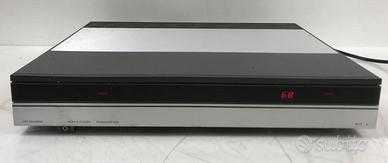 Beomaster 5500 Bang & Olufsen sintoamplificatore