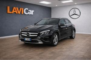 MERCEDES-BENZ GLA 180 d Automatic Premium