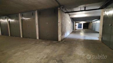 Box/Posto auto Rivoli [Cod. rif 3325516VRG]