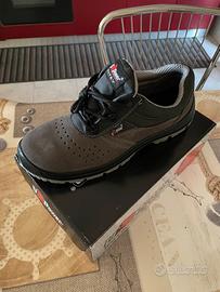 Scarpe antinfortunistiche
