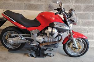 MOTO GUZZI BREVA 850