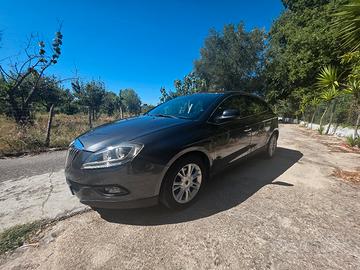 Lancia Delta 1.6