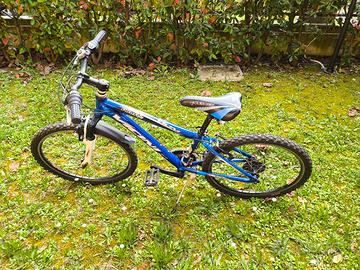 Bicicletta Mountain Bike  Bambino taglia 24'' 