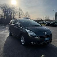 Peugeot 5008 1.6 HDi 112CV Business 7 POSTI NEOPAT
