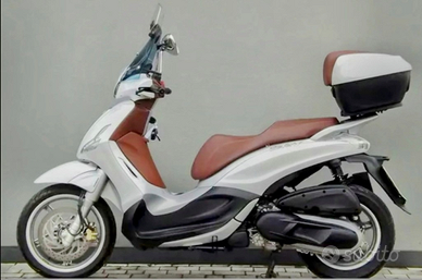 Piaggio - BEVERLY 350 Sport Touring 04/2019