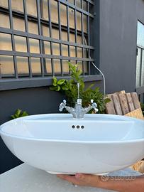 Lavandino da bagno in ceramica -resistenza
