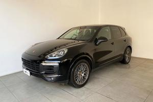 PORSCHE Cayenne 3.0 Diesel Platinum Edition