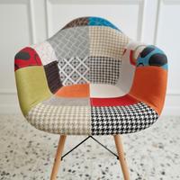 Poltroncina Patchwork Iconica – Design Moderno