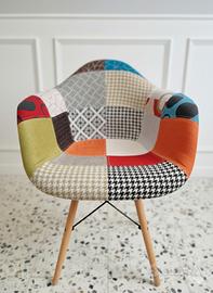 Poltroncina Patchwork Iconica – Design Moderno