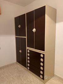 ARMADIO CREMA E CIOCCOLATO H 230 x L 180 x P 55