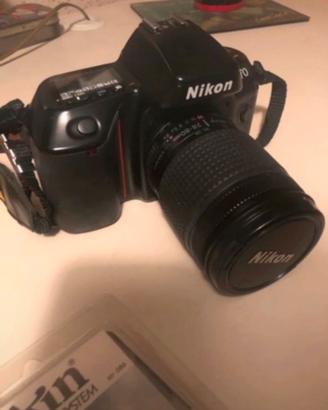Nikon F70 come nuova