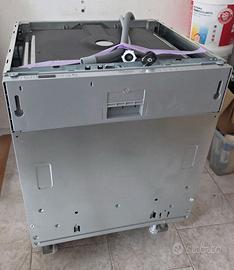 Lavastoviglie hotpoint ariston da incasso