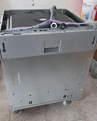 Lavastoviglie hotpoint ariston da incasso