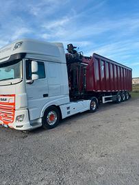 SEMIRIMORCHIO CON GRU