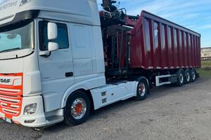 SEMIRIMORCHIO CON GRU