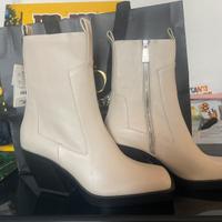 Stivali ZARA Nuova tg.40