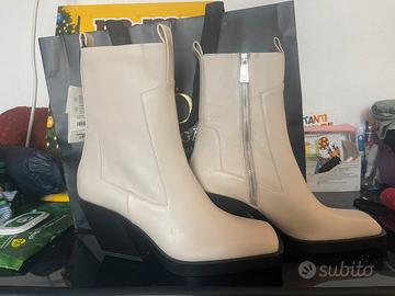 Stivali ZARA Nuova tg.40