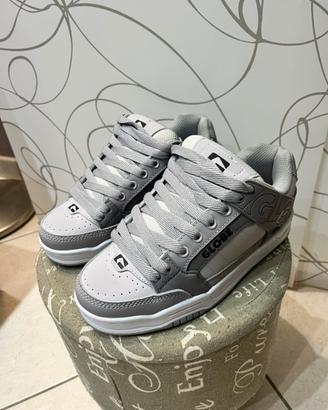 Globe Tilt Triple gray