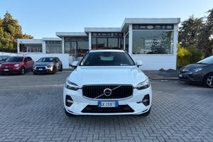 Volvo XC 60 XC60 B4 (d) AWD GEARTRONIC MOMENTUM PR