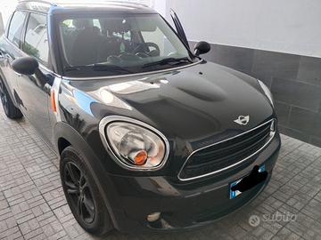 Mini countryman One d 1.6 90 CV 2016 neopatentati