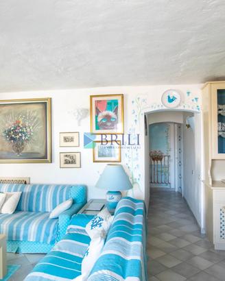 Porto Cervo - elegante quadrilocale con posto auto