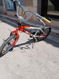 bmx bicicletta 