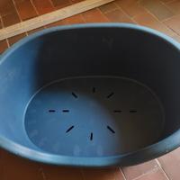 Cesta per cani e gatti in plastica 