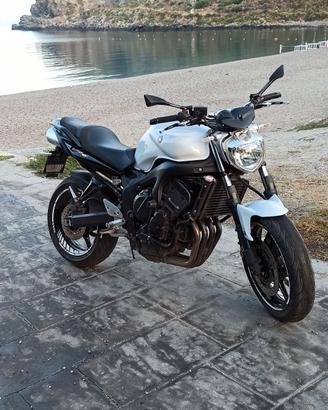 YAMAHA FZ6 S 2 anno 2008 