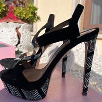 Scarpe con tacco nr 37