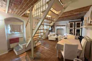 Caratteristica porzione semindipendente