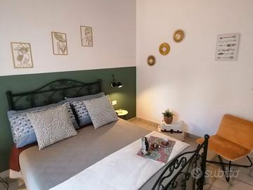 Camera da letto e mobili cucina