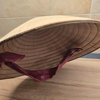Cappello Vietnamita Nón Lá Artigianale con Fascia 