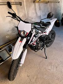 Motard 125 prezzo trattabile