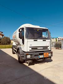 Iveco Eurocargo cisterna ADR trasporto GPL