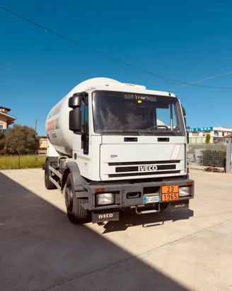 Iveco Eurocargo cisterna ADR trasporto GPL