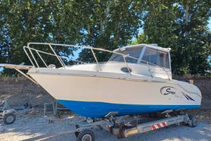 Saver 22 Cabin Fisher