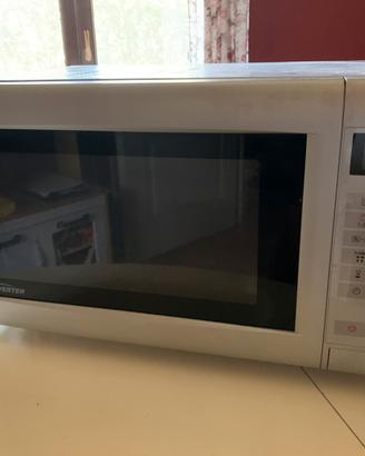 Forno a microonde52x33cm, altezza :30cm