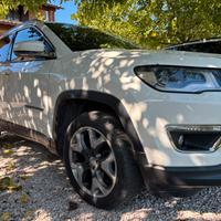 Jeep Compass 4x4 automatica