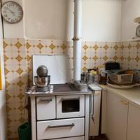 Stufa economica a legna