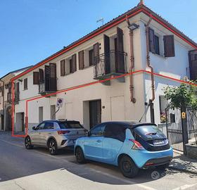 Immobile in asta di 171 m² con 3 locali e box auto