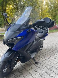 Tmax 560