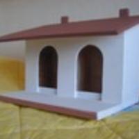 Casetta in legno  per uccelli.