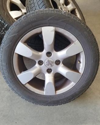 cerchi in lega Peugeot da 16"