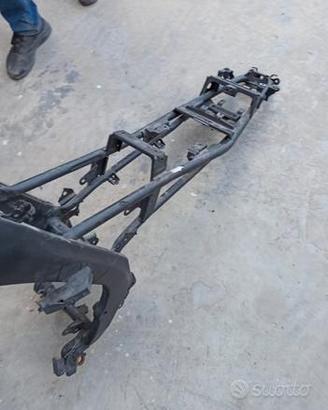 Telaio YAMAHA YZF 125R ANNO 2009 con documenti