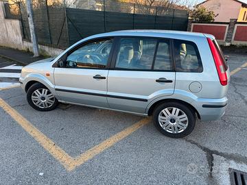 Ford fiesta fusion 1400 benzina